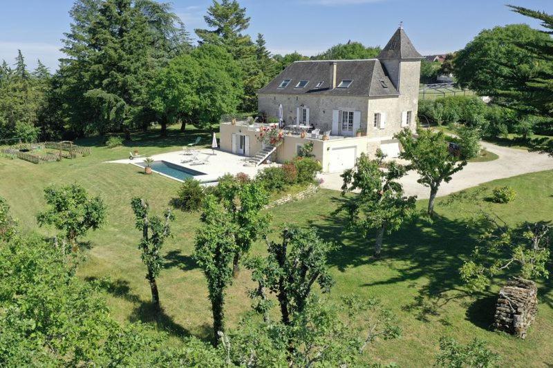 Domaine La Garenne Acomodação com café da manhã Reilhaguet Exterior foto